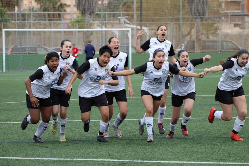Valencia Cup Girls flyer